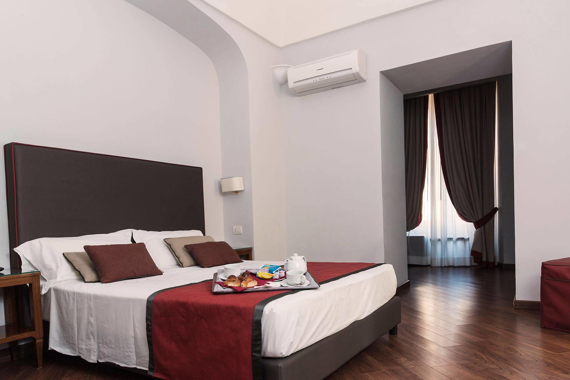 Hotel Palazzo Riario Sforza Neapol Exteriér fotografie