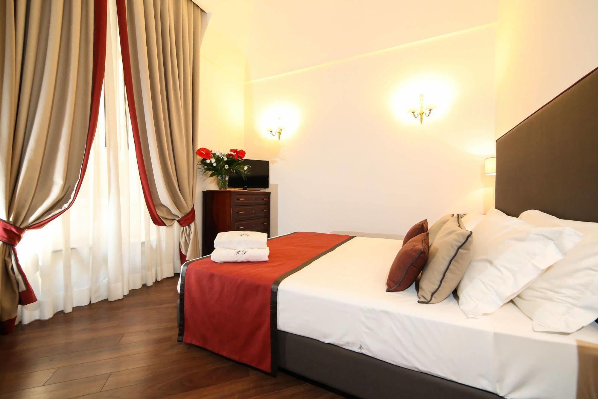 Hotel Palazzo Riario Sforza Neapol Exteriér fotografie